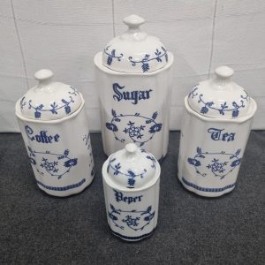 Charmant & Praktisch: Complete Porseleinen Voorraadset (Blauw-Wit)